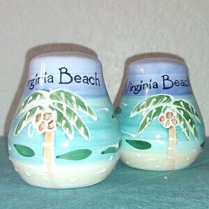 Salt and Pepper Shakers Virginia Beach Palm Trees Sand Holiday vintage summer